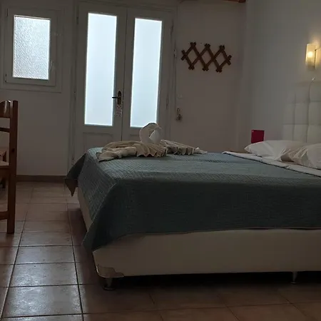 Iliada-odysseas Otel 4*