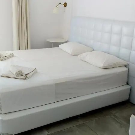 Iliada-odysseas Otel Perissa (Santorini)