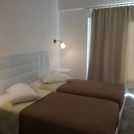 Iliada-odysseas מלון