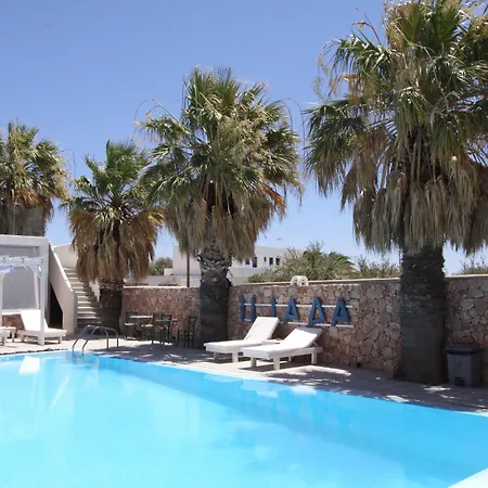 Iliada-odysseas 4* Perissa (Santorini)