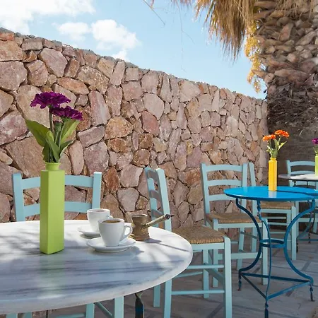 Iliada-odysseas Otel Perissa (Santorini)