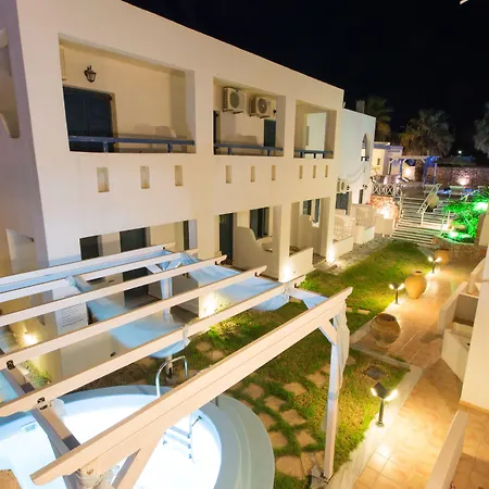 Iliada-odysseas 4* بيريسا