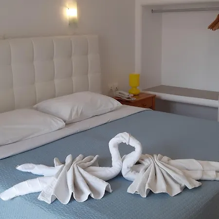 Hotel Iliada-odysseas Perissa (Santorini)