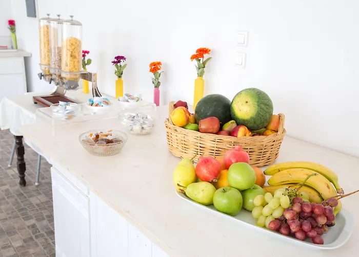 Iliada-odysseas 4* Perissa (Santorini)