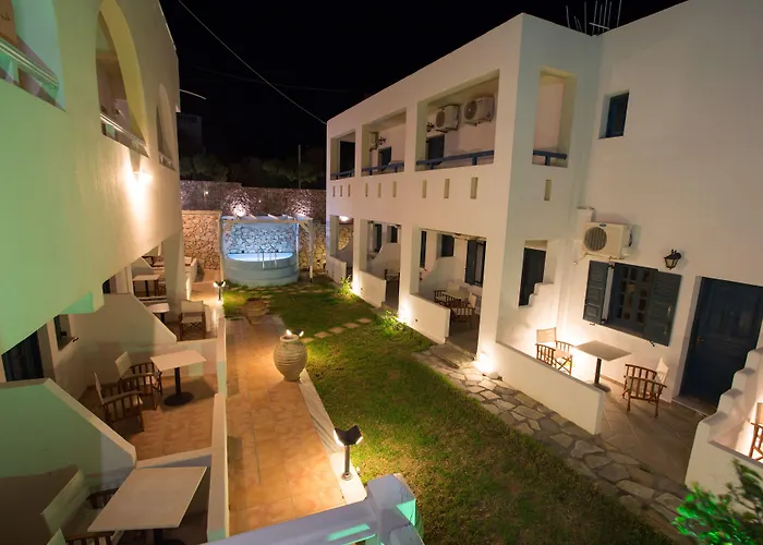 Hotel Iliada-odysseas 4*